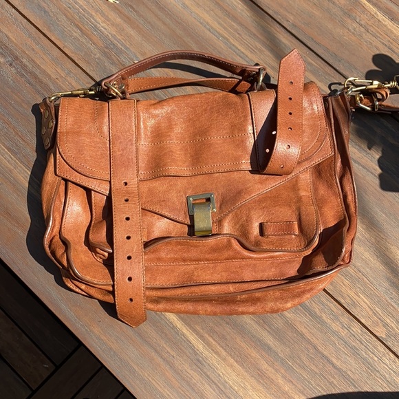 Proenza Schouler bag with gold hardware - Picture 2 of 4